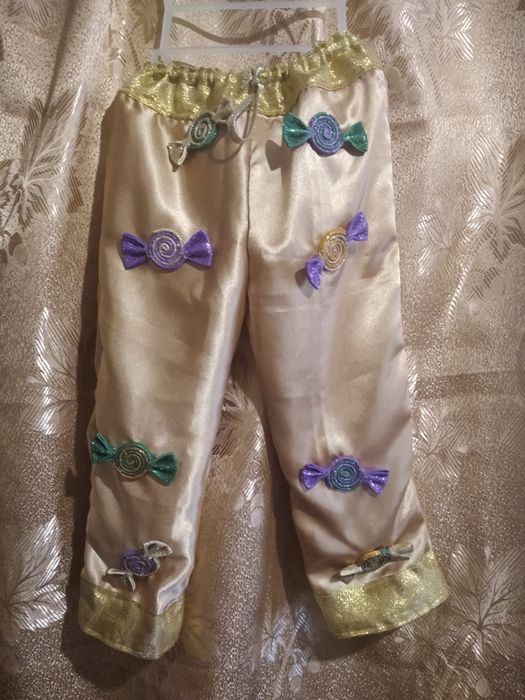 Карнавальный, новогодний костюм. Канфетка, принц, волшебник, сказочник