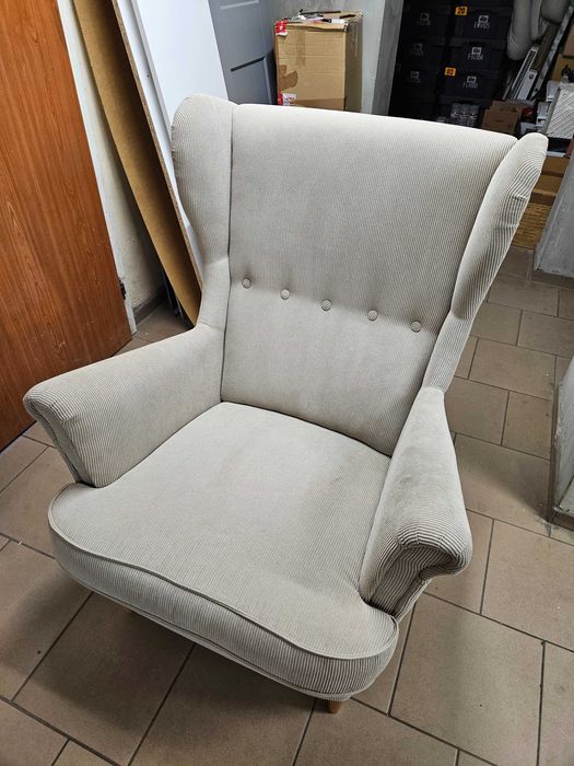 Fotel "uszak" ikea Strandmon