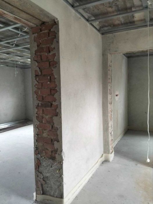 Продаж будинку. 10 сот ділянка