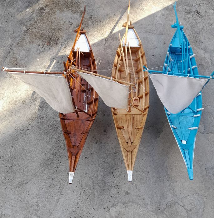 Barcos pesca miniaturas rio Douro/ Canoas