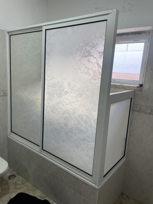 Resguardo banheiras com portas