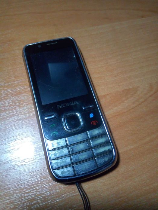 Телефон Nokia 3700+