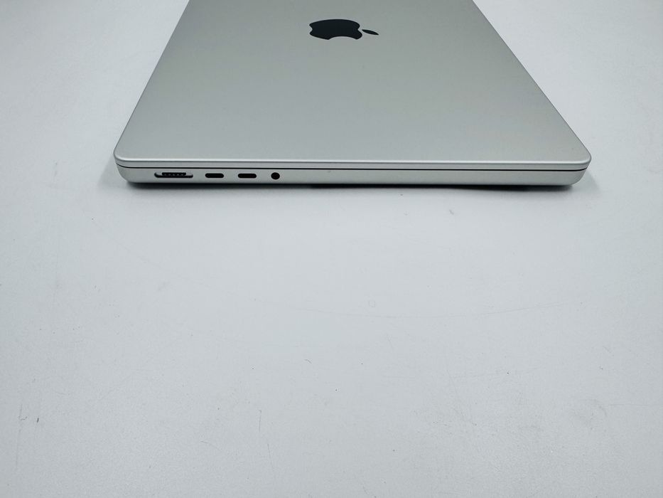 Ідеал Macbook Pro 14 2021 M1 Pro 10/16C 32GB RAM 512GB SSD IL6784