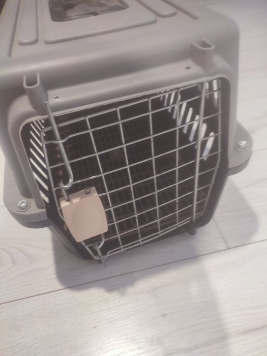 Transporterek dla kota psa 50.cm.na 30.cm. Użyty kilka razy
