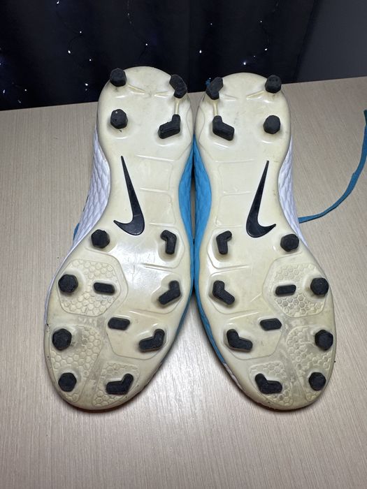 Футбольні бутси Nike ,35 р