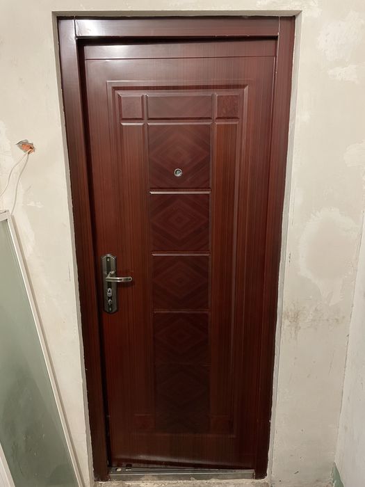 Входная дверь без замка