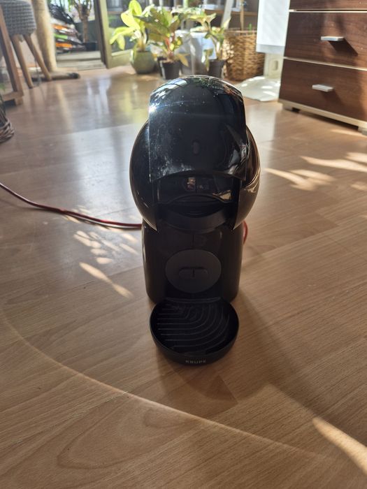 Nescafe Dolce Gusto czarny