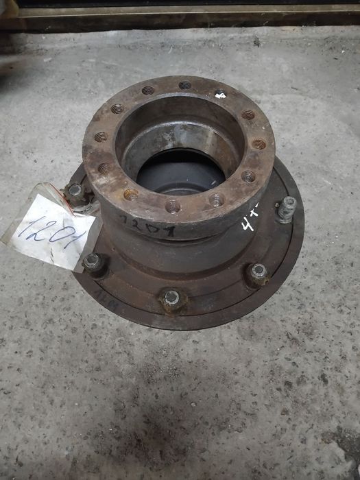 Ступиця заднього колеса ЗІЛ 130-3103013