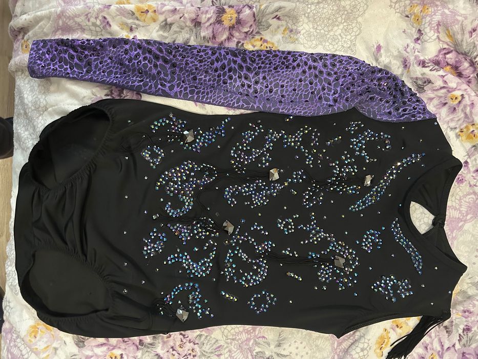 Strój startowy do gimnastyki artystycznej 160-165 nowy