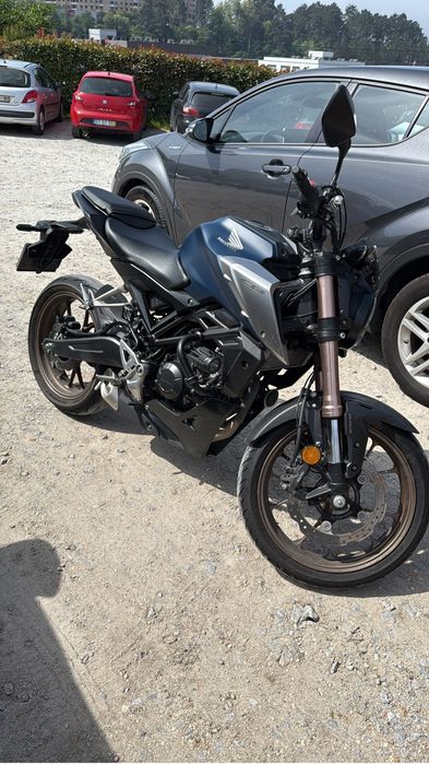 Honda CB 125R 2022
