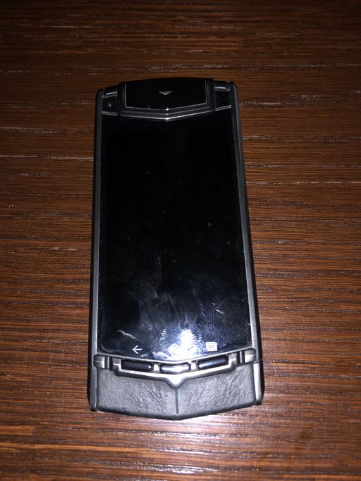 Vertu Ti  телефон