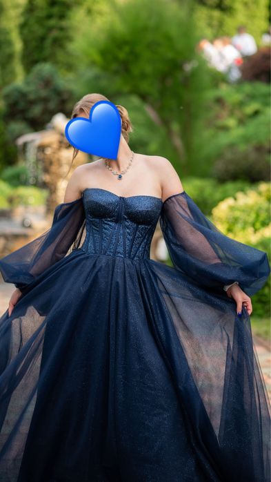 Випускне плаття