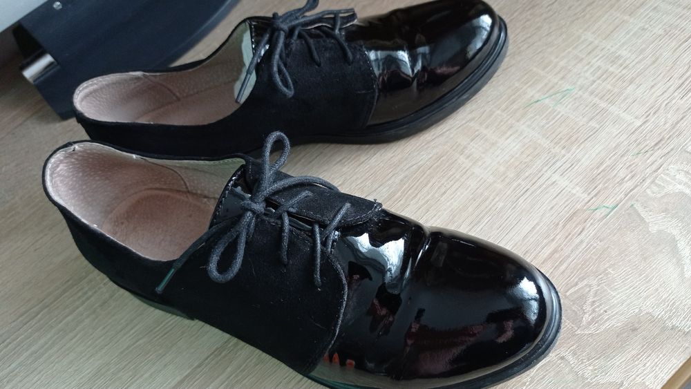 Жіночі туфлі шкіряні, 37 розмір
