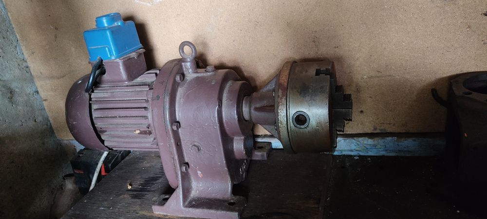 Мотор-редуктор хорошем состоянии