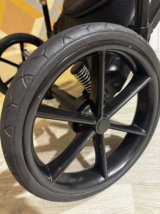 Десткая коляска Crystal 2 в 1