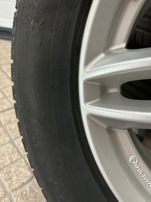 Conjunto Jantes Pneus 215/65 R16