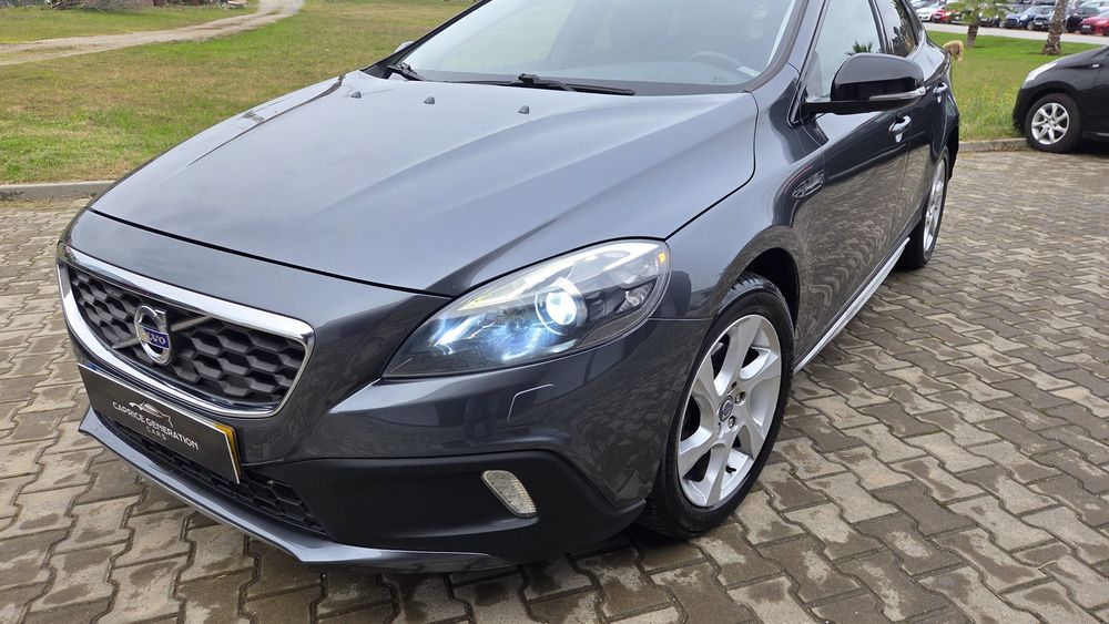 Volvo V40 Cross Country 1.6D Full Extras