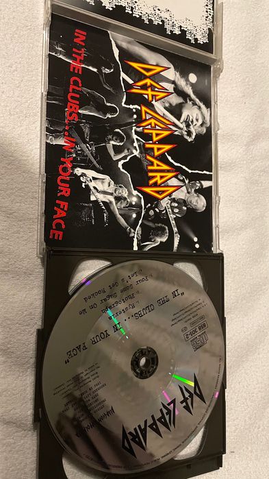 2 cd - Def Leppard ‎– Miss You In A Heartbeat