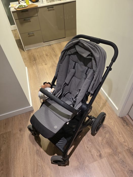 Cybex Balios S (cadeira + ovo)