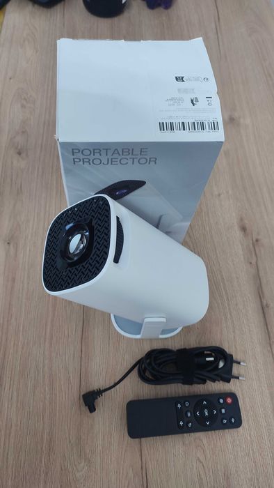 Mini Projektor hongtop Full HD Android 11 SmartTV NETFLIX