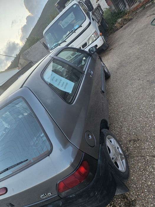 Renault Clio 1.9 D 1997