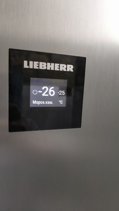 Холодильник(Новий) Liebherr CNsfc 573i з EasyFresh та NoFrost