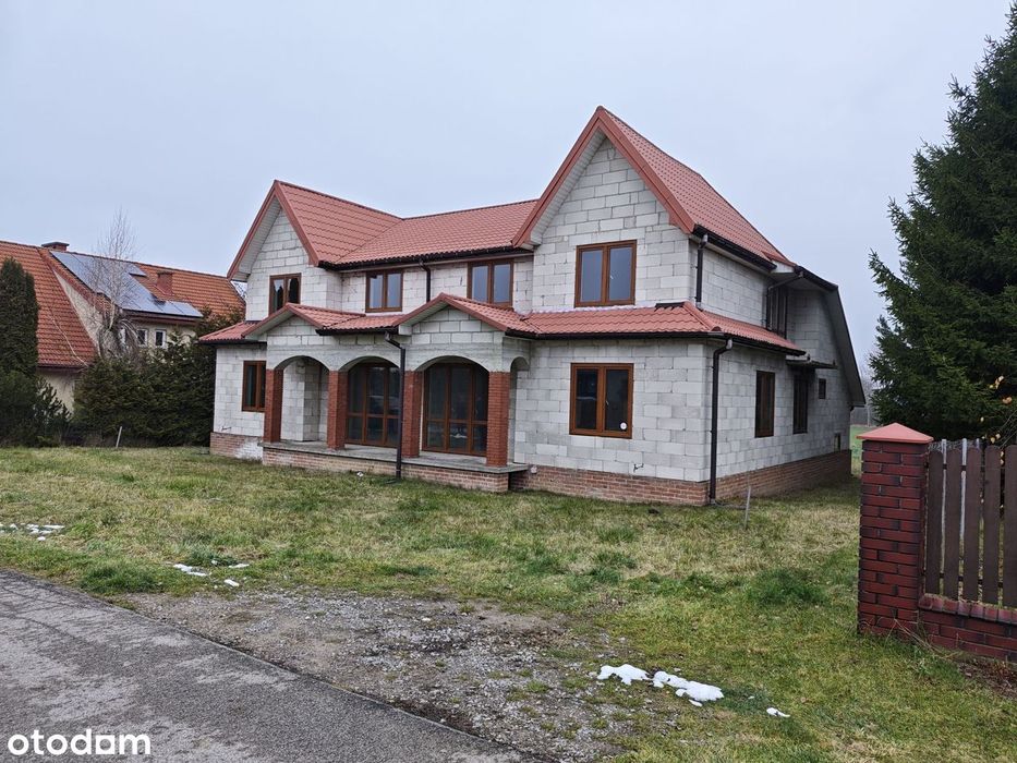 Nowy dom w zabudowie bliźniaczej |170 m²| Zamość