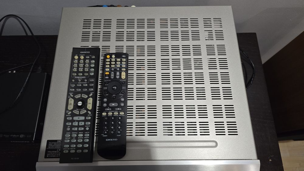 Kino domowe Onkyo 602e sub Paradigm 1000v3,  kolumny Avance Omega 503 mk2