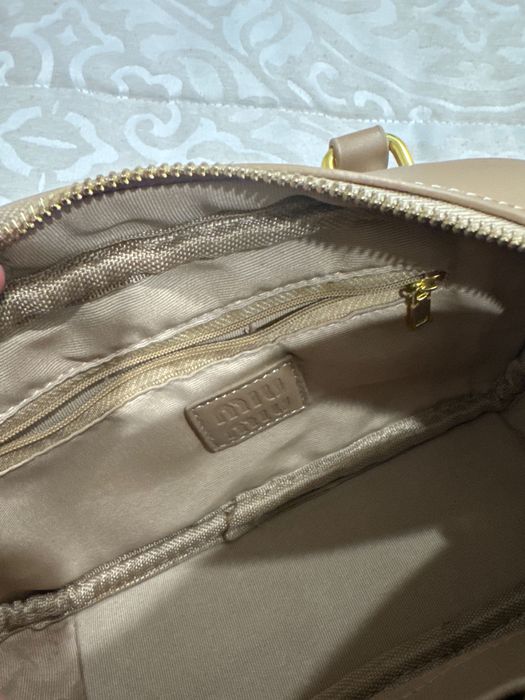 Bolsa de mão bege usada 1x