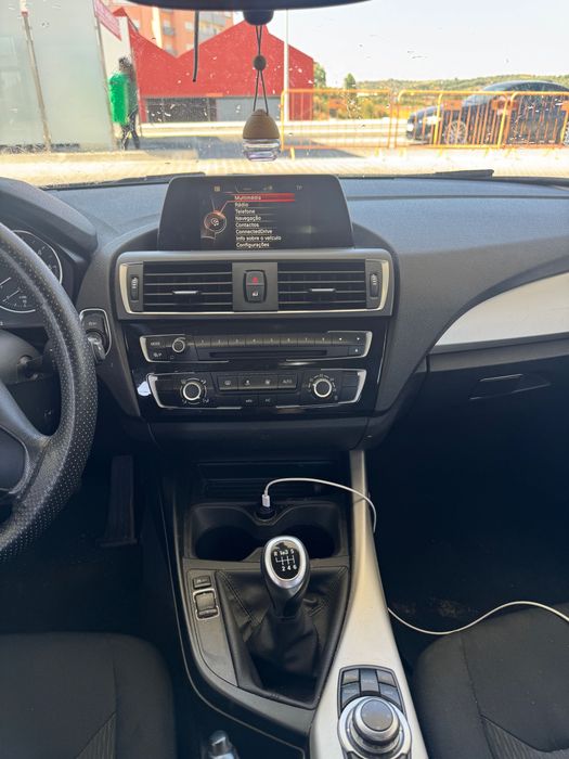 BMW 114 — fotografia 10