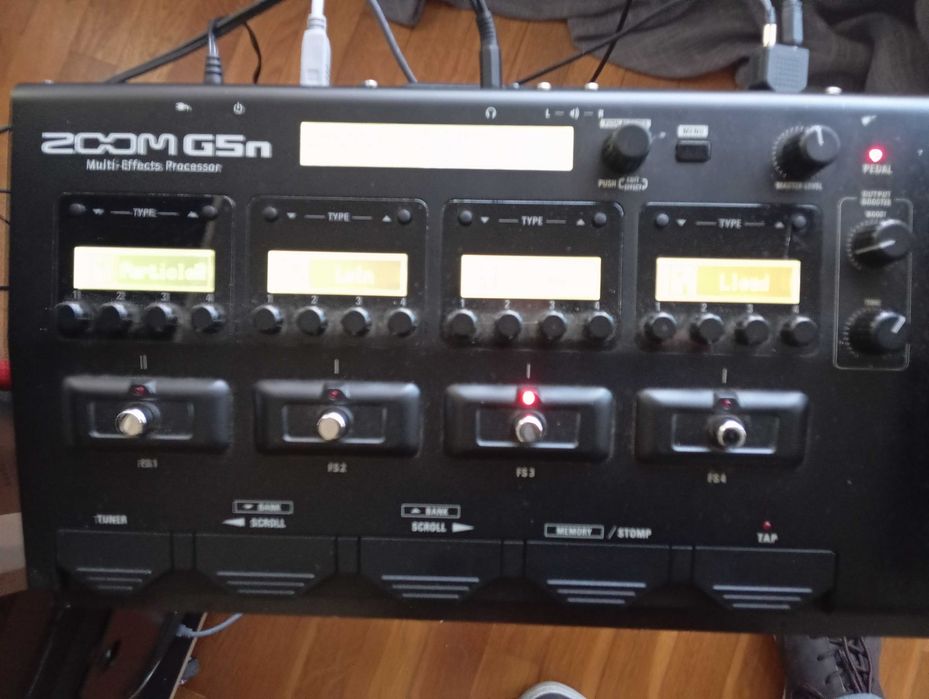 Zoom G5N Processador de Efeitos para Guitarra