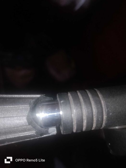 Продаю стойку под микрофон Журавль