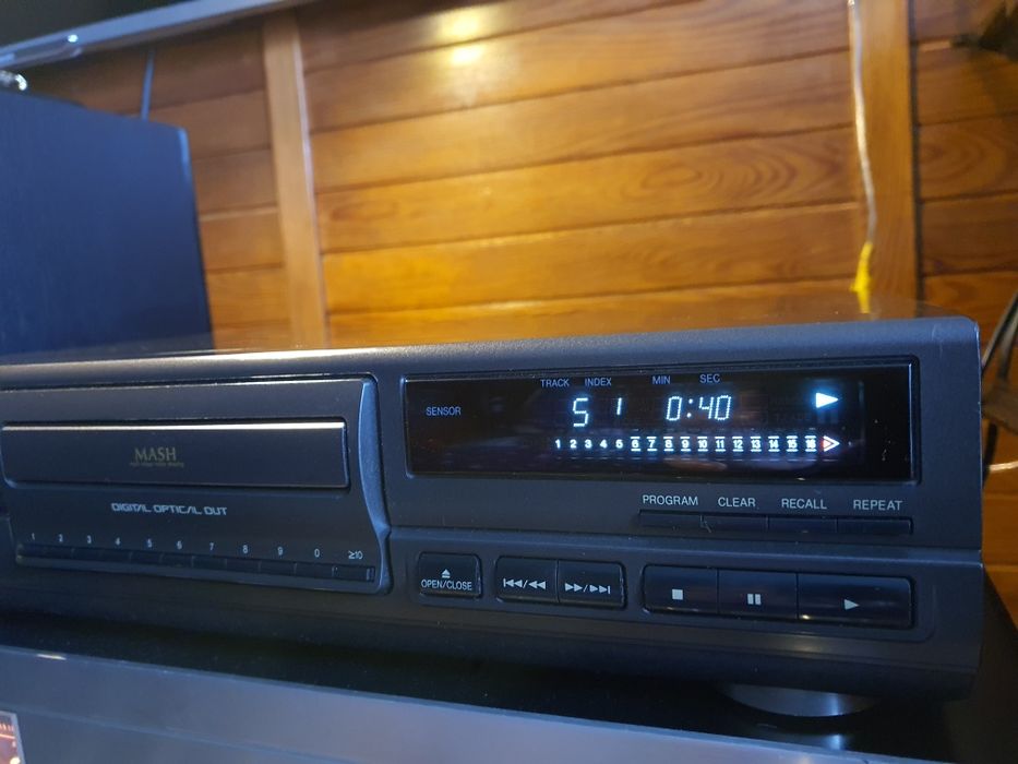 Technics Sl - PG 590