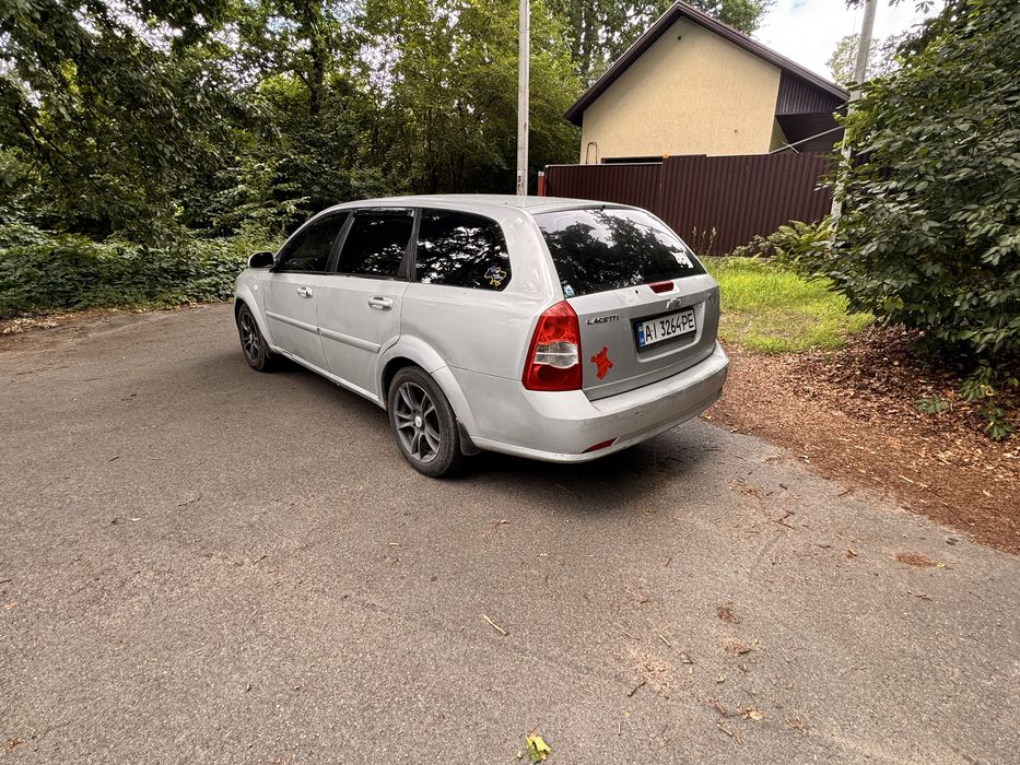 Chevrolet lacetti универсал