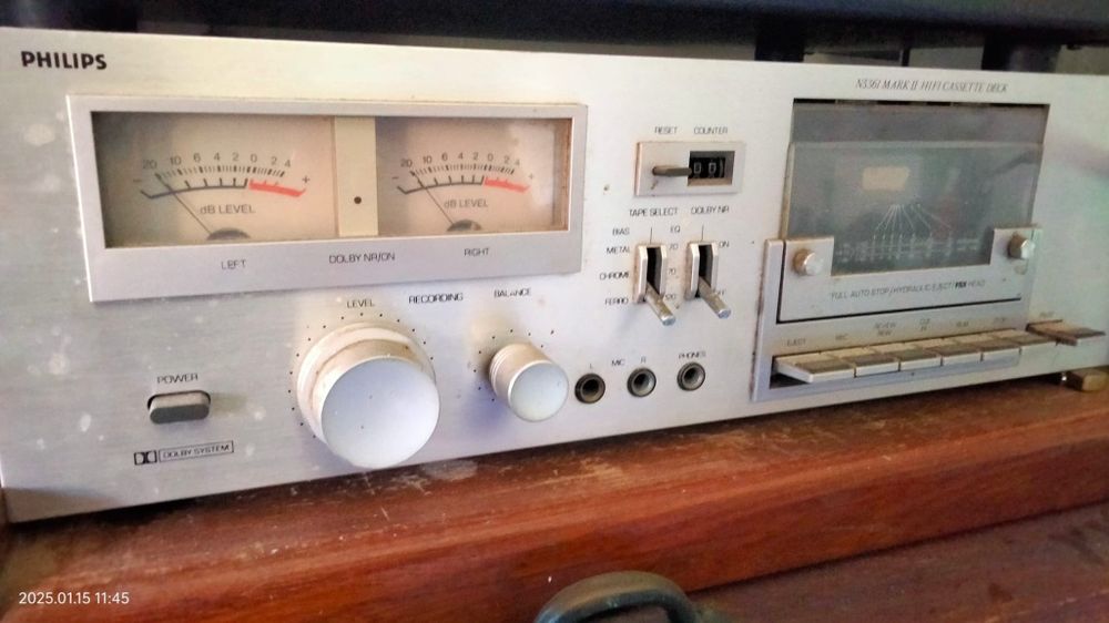 Equipamento de audio antigo