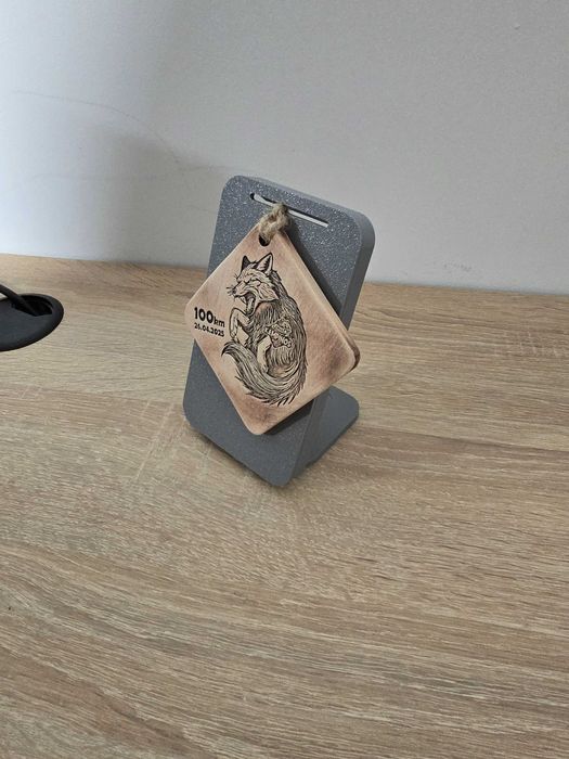 Uchwyt stand na medale