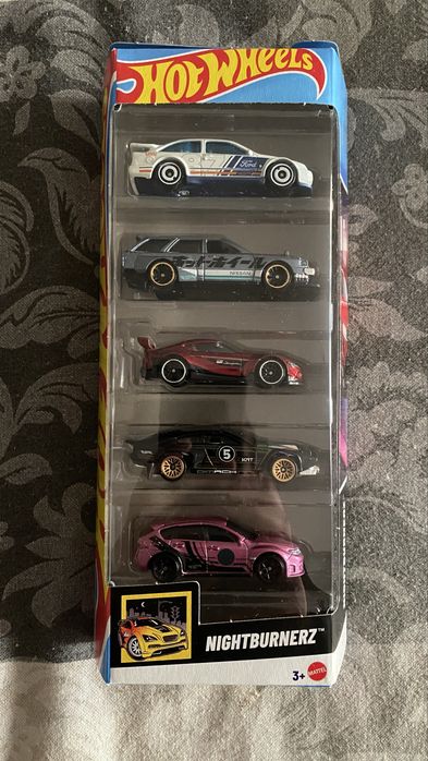 Pack 5 hotwheels