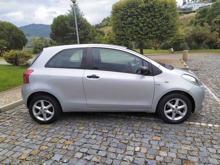 toyota yaris II, 1.4 D4D, Van,