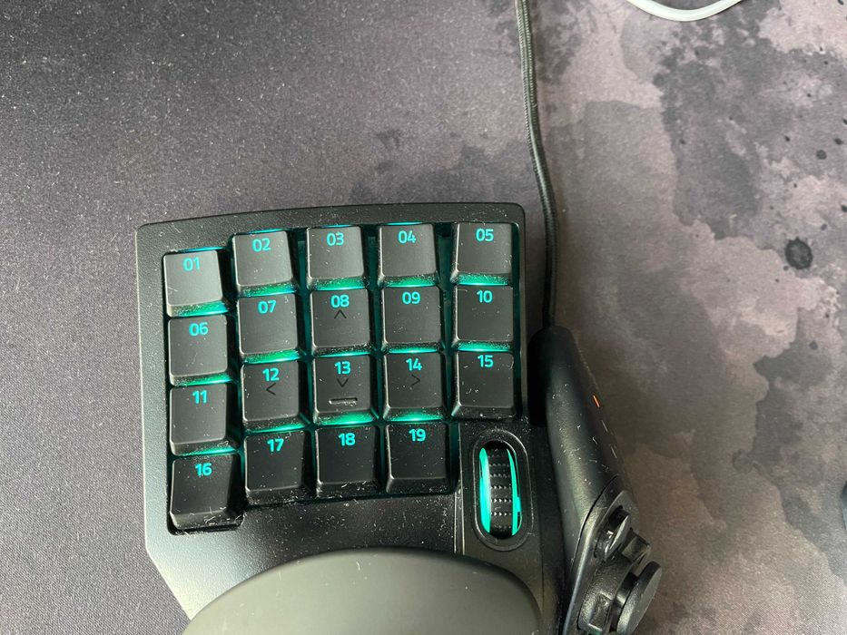 Кейпад Razer Tartarus Pro Чорний