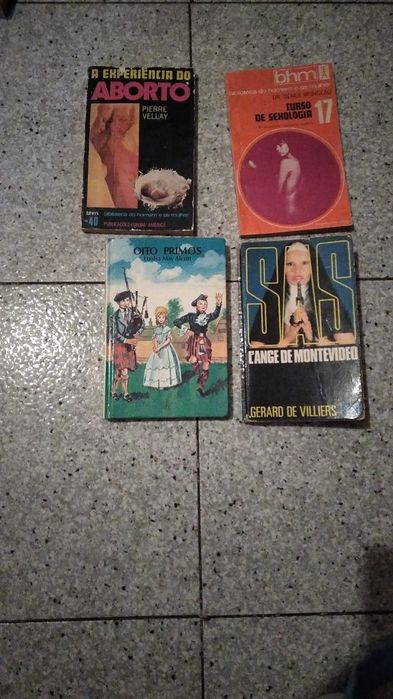 Vendo 14 livros vários tipos de história em bom estado