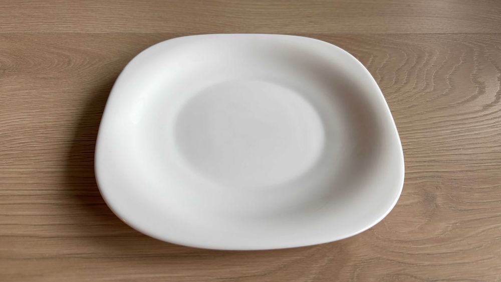 Serwis obiadowy Luminarc 51-elementów biały