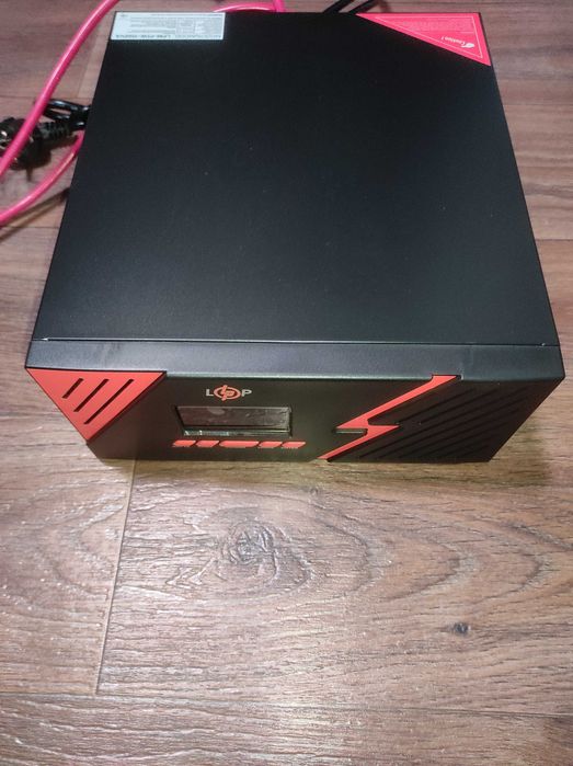 ДБЖ LogicPower LPM-PSW-1500VA 12V(1050Вт) Black з правильною синусоїдою