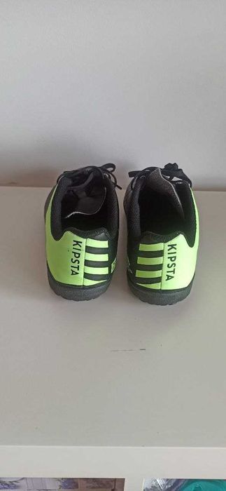 KIPSTA 100 TF   chuteiras de futebol  para crianças