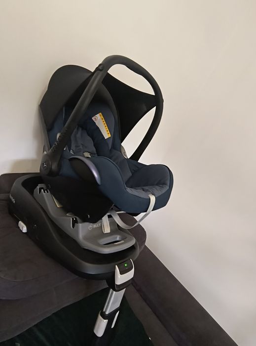Fotelik Maxi Cosi+ baza ISOFIX