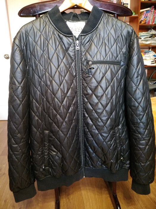 Мужская ветровка.