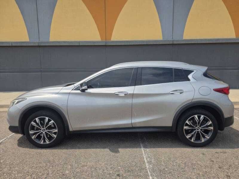 2019 Infiniti QX30