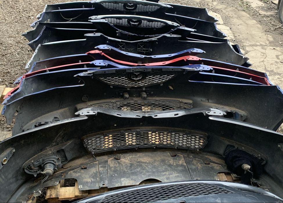 Передний бампер Бампер передній Комплект Mazda 3 BK 5 6 GG Разборка