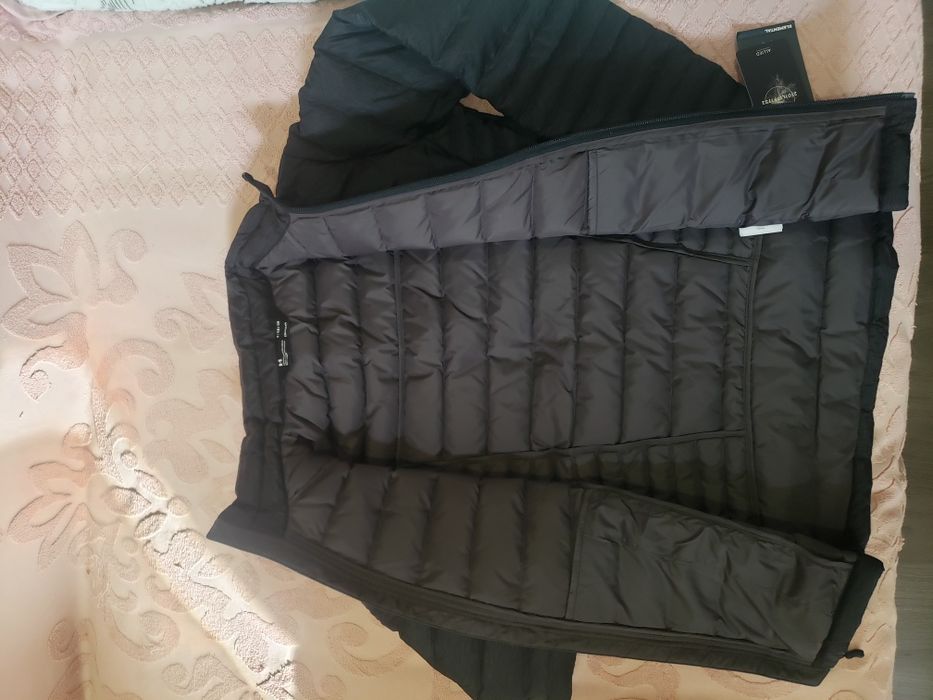 Пуховик Under Armour оригинал!