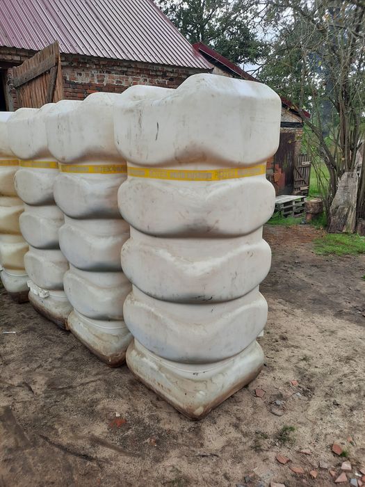 Zbiornik 1000 szambo deszczówka baniak mauser