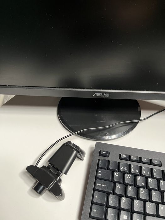 Computador + camara +…